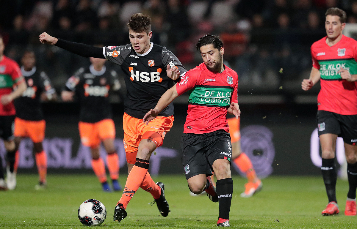 一直以来都 一直以来都